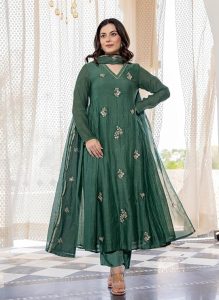 KLOSIA Women Embroidery Solid Anarkali Kurta and Pant Set with Dupatta
